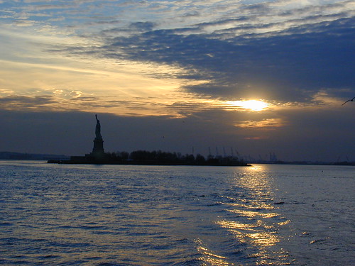 Sunset@liberty island