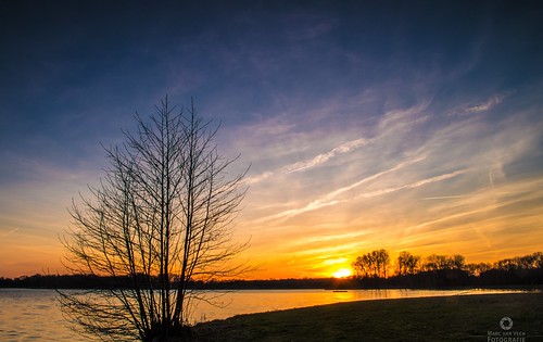 Cirrus clouds/ sluierbewolking