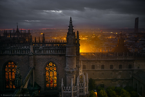 Cloudy sunset from the Giralda