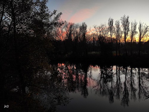 Atardecer en el río Besaya. Jx3.