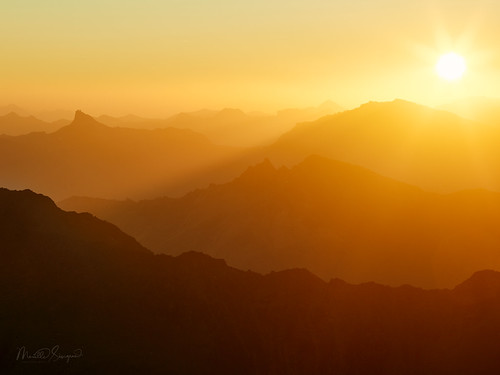 Lever de soleil sur nos Alpes, à 3300m d'altitude