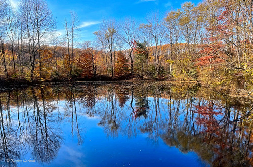 Hourglass Lake [Explored]