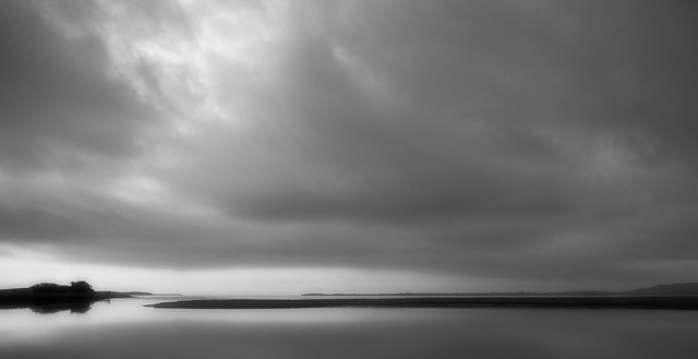 Flat light on the estuary