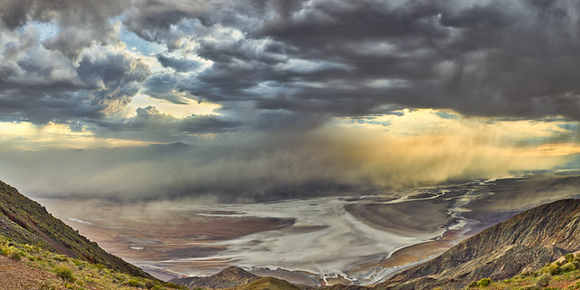 Sandstorm over Badwater basin