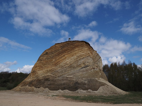 Diatomite layers